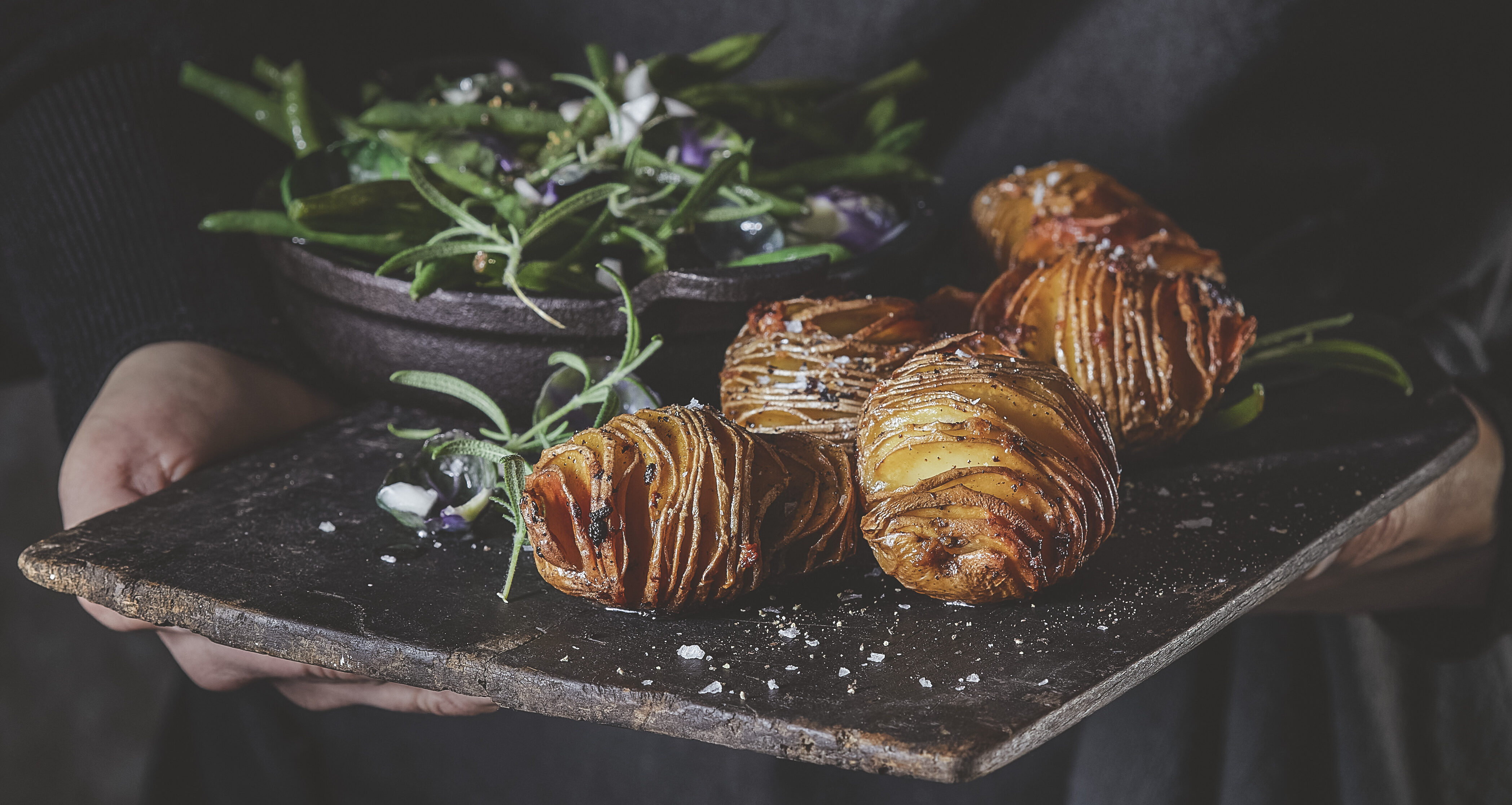 Hasselbackte poteter som tilbehor til kalkun