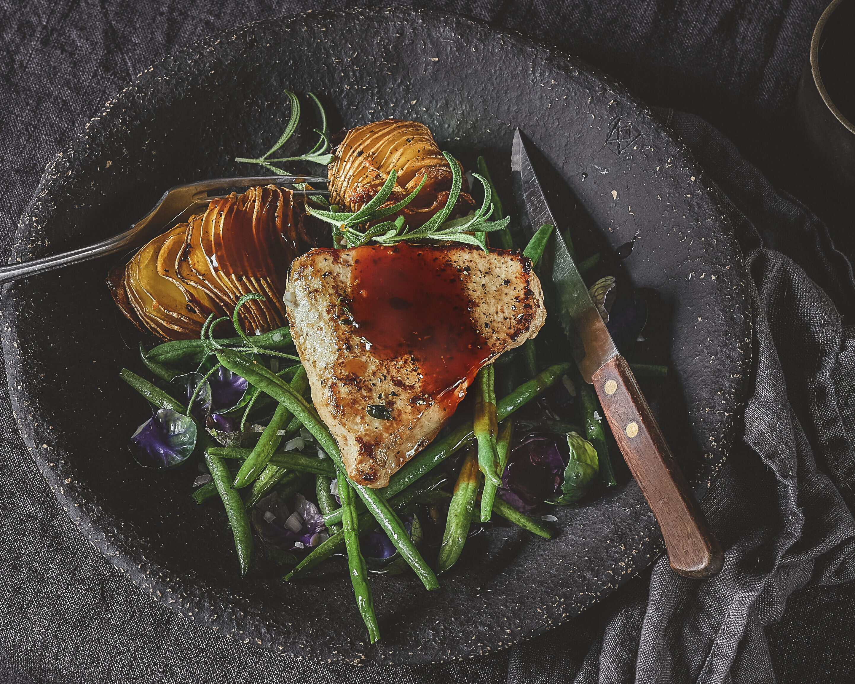Kalkunfilet med hasselbackte poteter som tilbehor