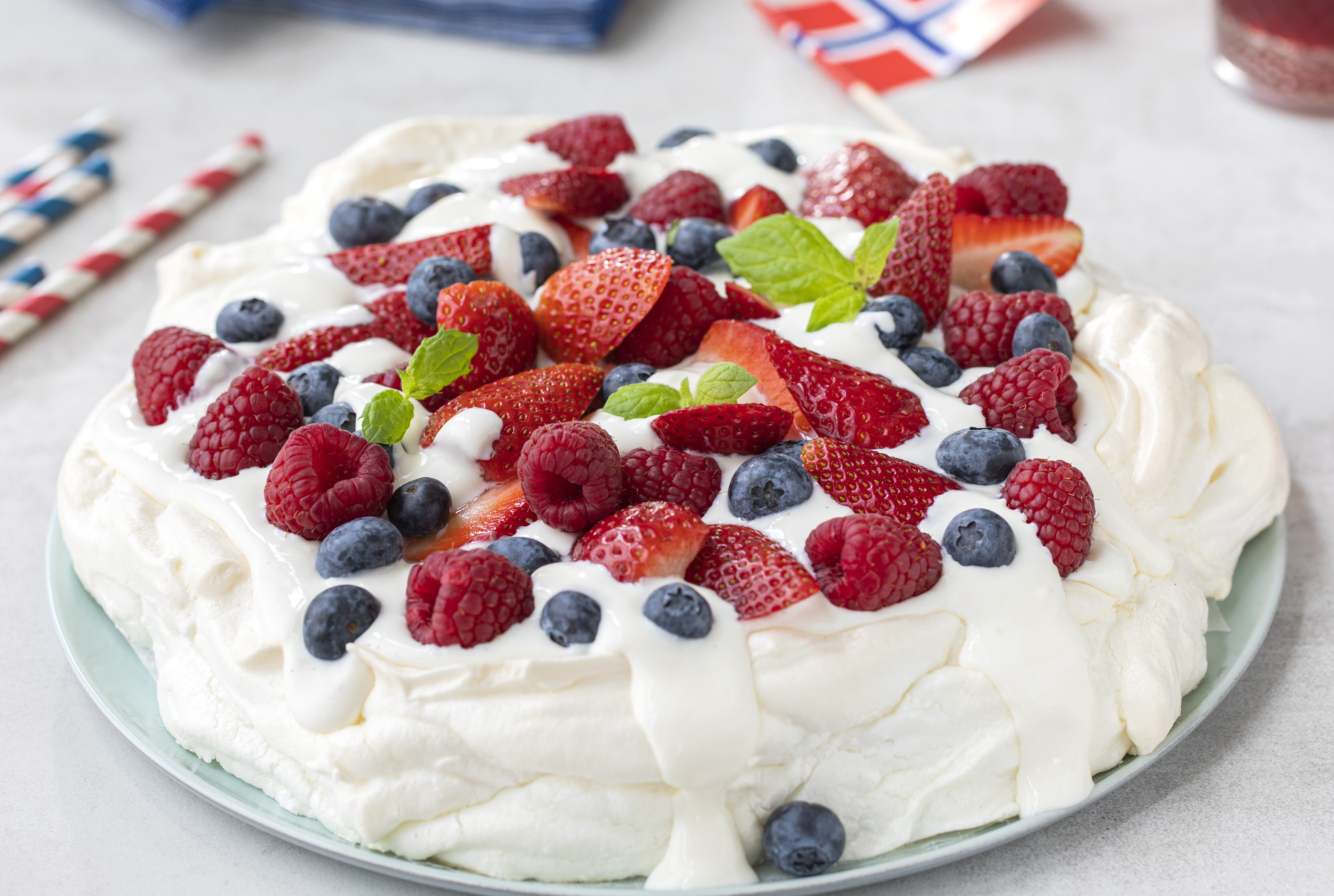 17. mai Pavlova i rødt, hvitt og blått