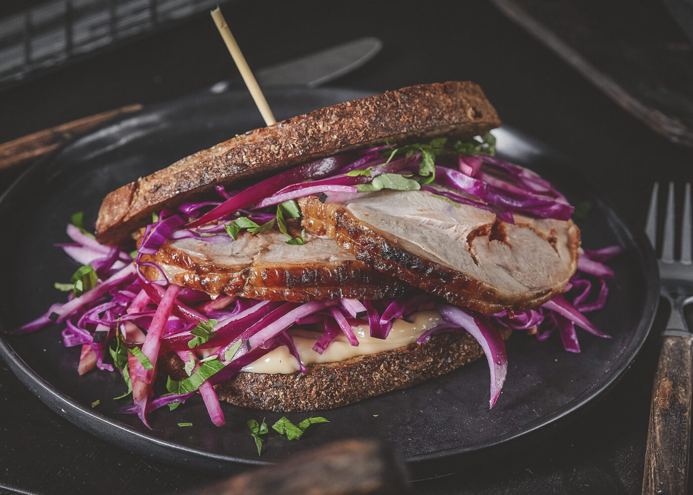 Kalkunlarstek med sandwich som tilbehor v2 16 9 no028614