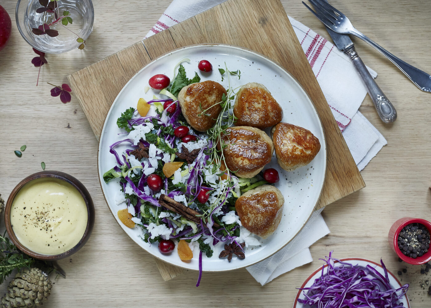 Medisterkaker med juletilbehør